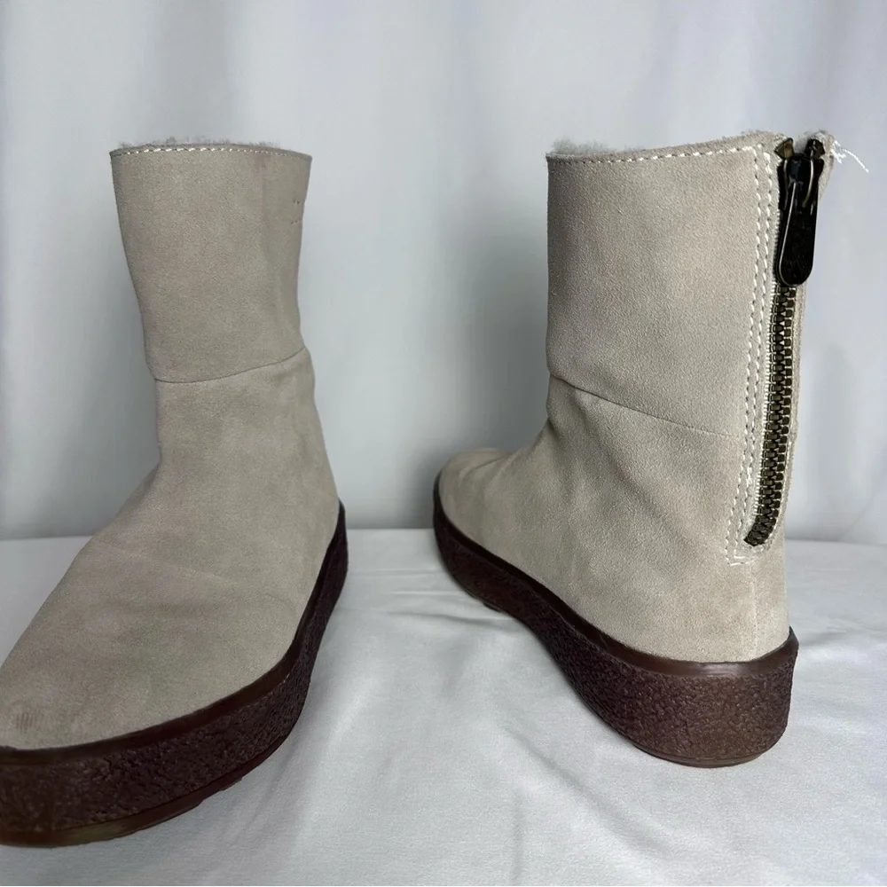 Cougar Button Waterproof Suede Shearling Lined Winter Boots Women’s Grey size 7